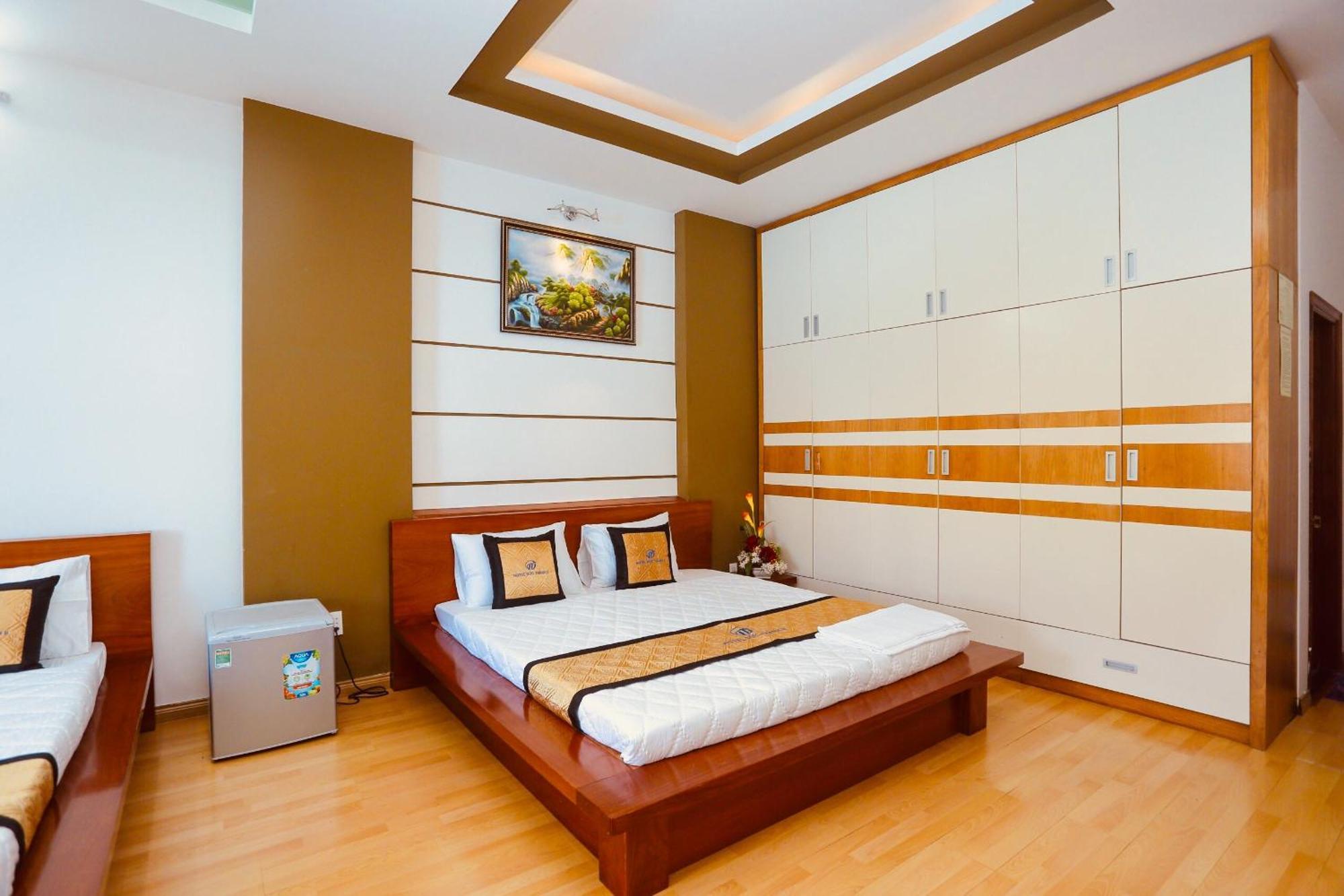 Hotel Duc Thanh Chi Khu Co Ong Eksteriør bilde