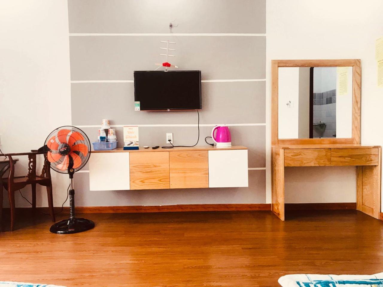 Hotel Duc Thanh Chi Khu Co Ong Eksteriør bilde